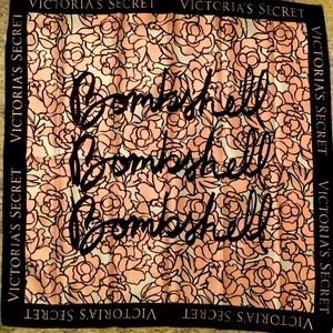 VS Bombshell scarf